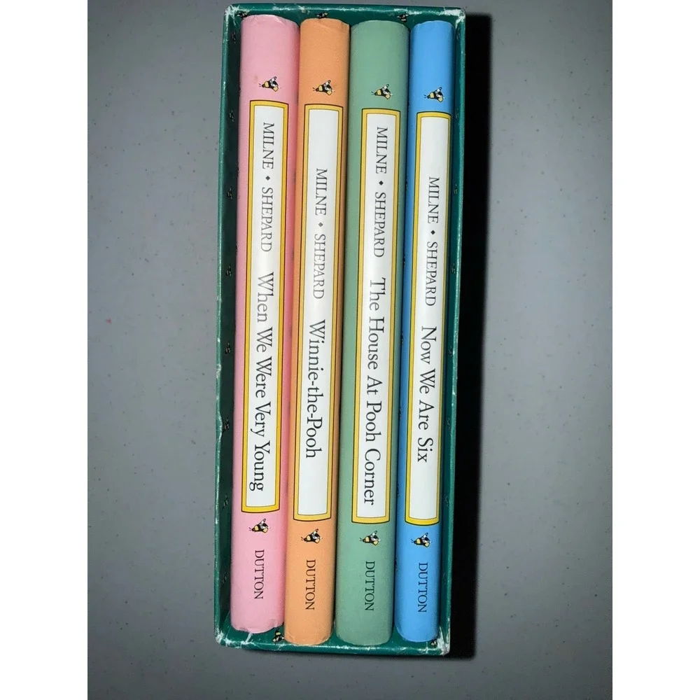 Pooh Library Original 4-Volume Set by A. A. Milne (1988, Hardcover)